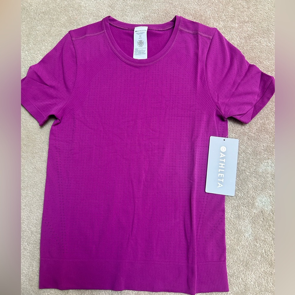 New athleta in motion seamless tee size xxs